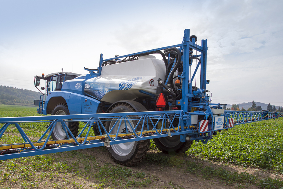 Dino III Agrio Czech sprayers without compromise